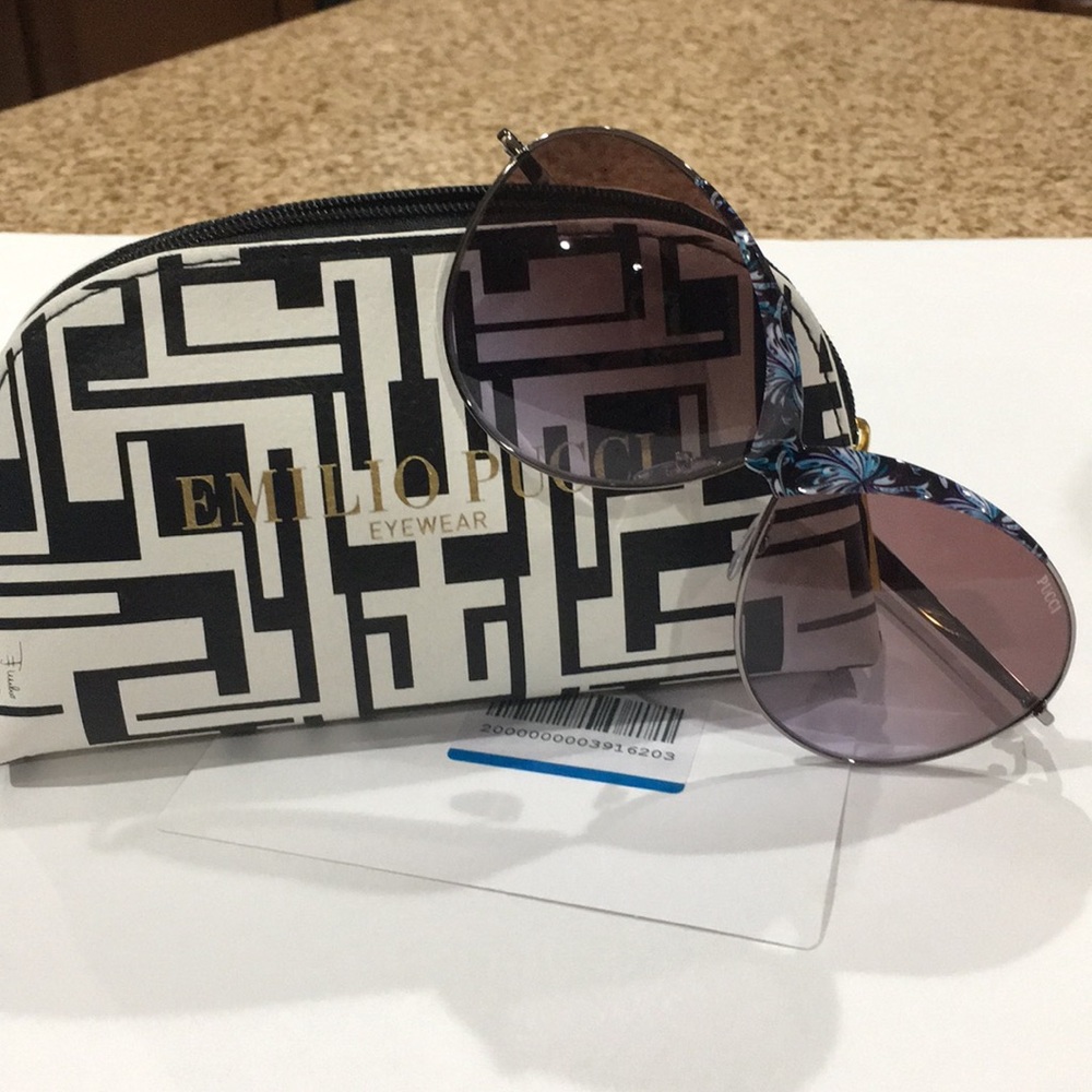 Emilio Pucci Round Frame Acetate & Metal 😎